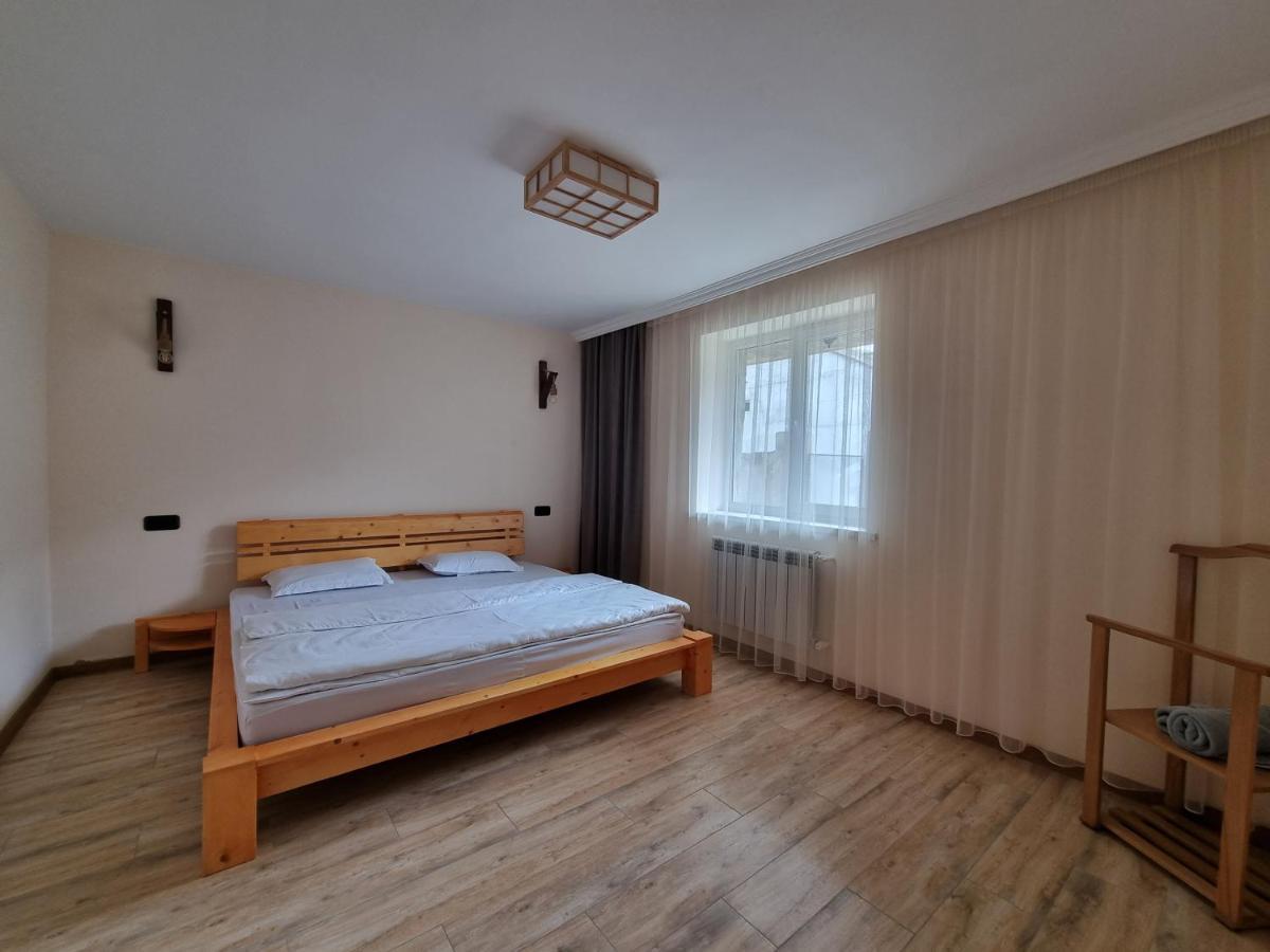Fazenda Guest House Dilidzjan Buitenkant foto
